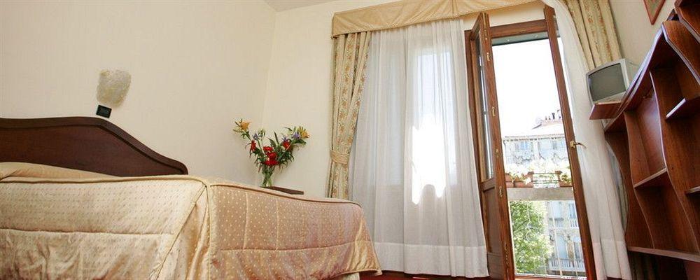 Cristallo Hotel